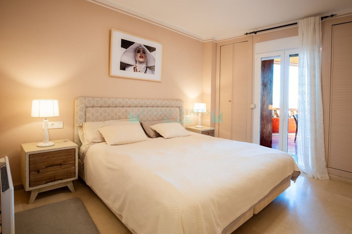 Apartamento en venta en Elviria, Marbella Este