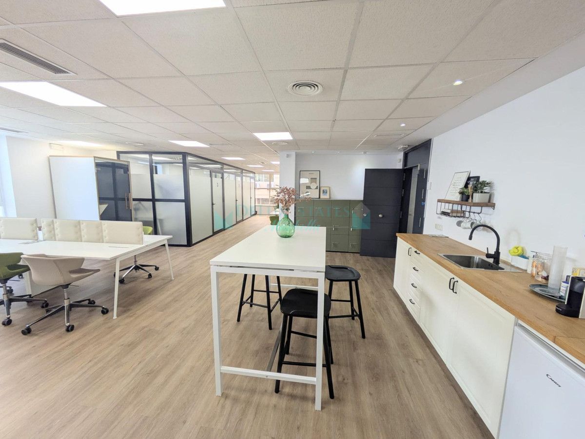 Office for rent in Marbella