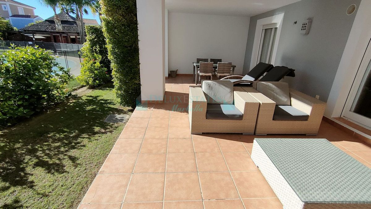 Apartamento Planta Baja en venta en Estepona