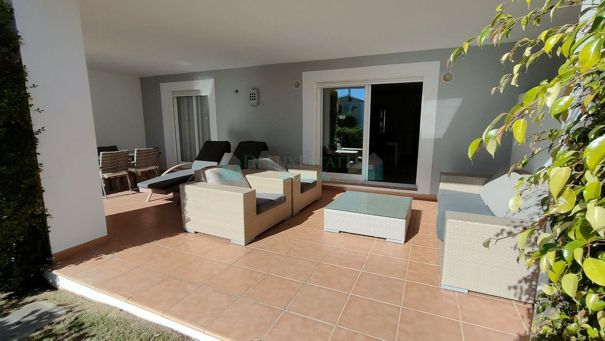 Apartamento Planta Baja en venta en Estepona