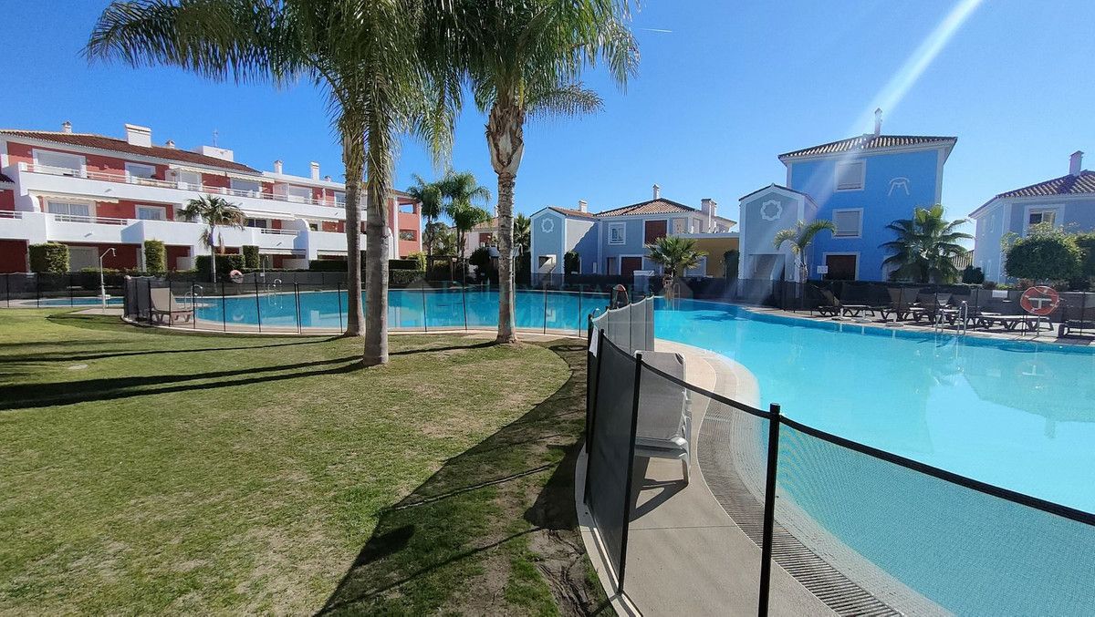 Apartamento Planta Baja en venta en Estepona