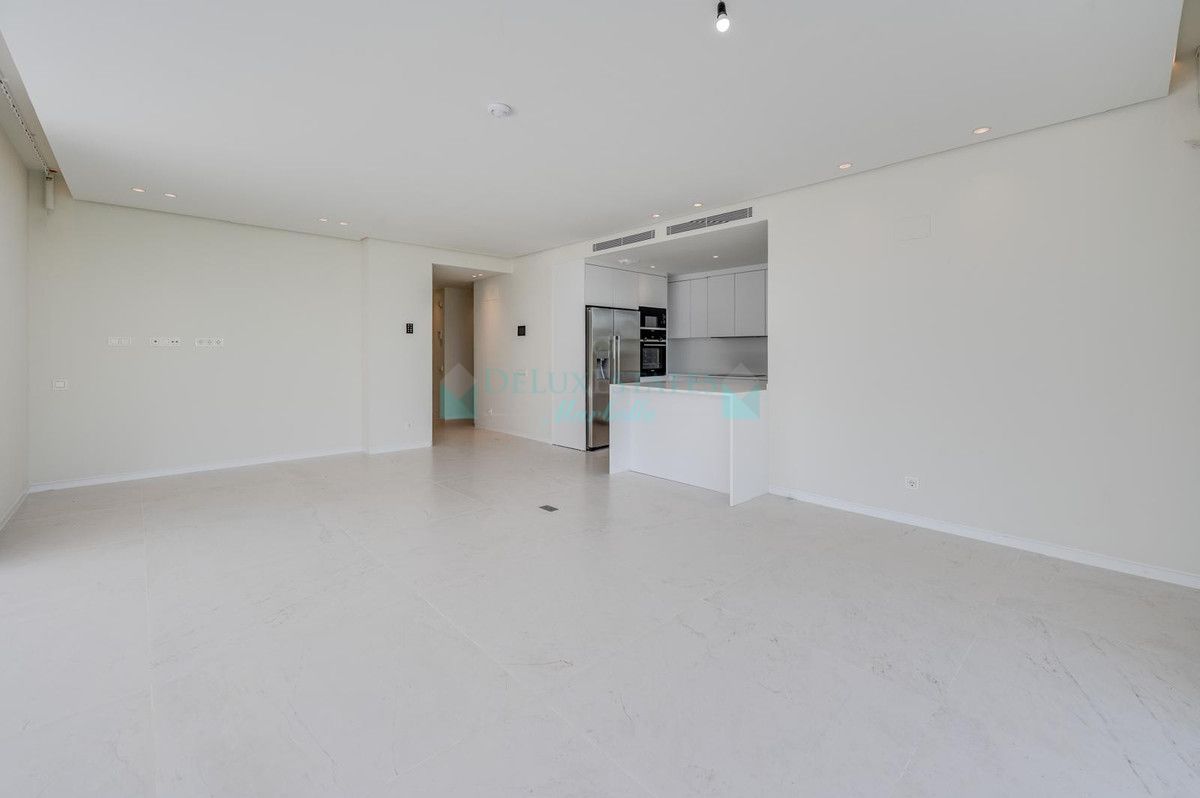 Ground Floor Apartment for rent in Ojen