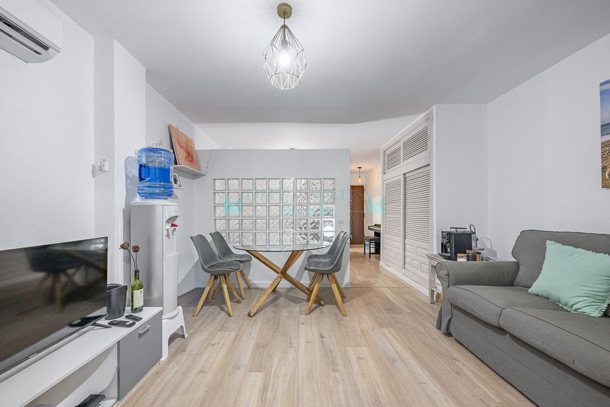 Studio for sale in New Golden Mile, Estepona