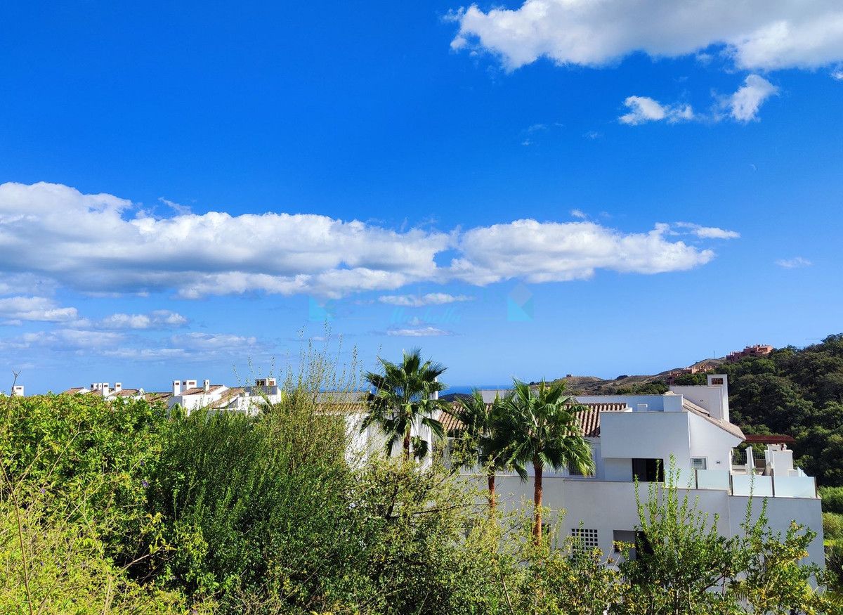 Apartamento Planta Baja en venta en La Mairena, Marbella Este