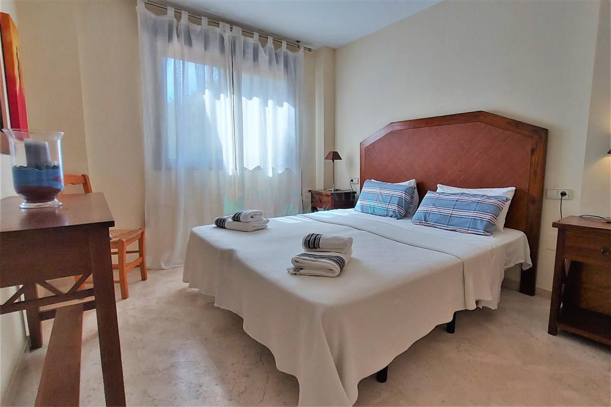 Apartamento en alquiler en Estepona