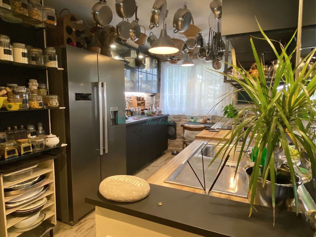 Apartamento en venta en Rio Real, Marbella Este