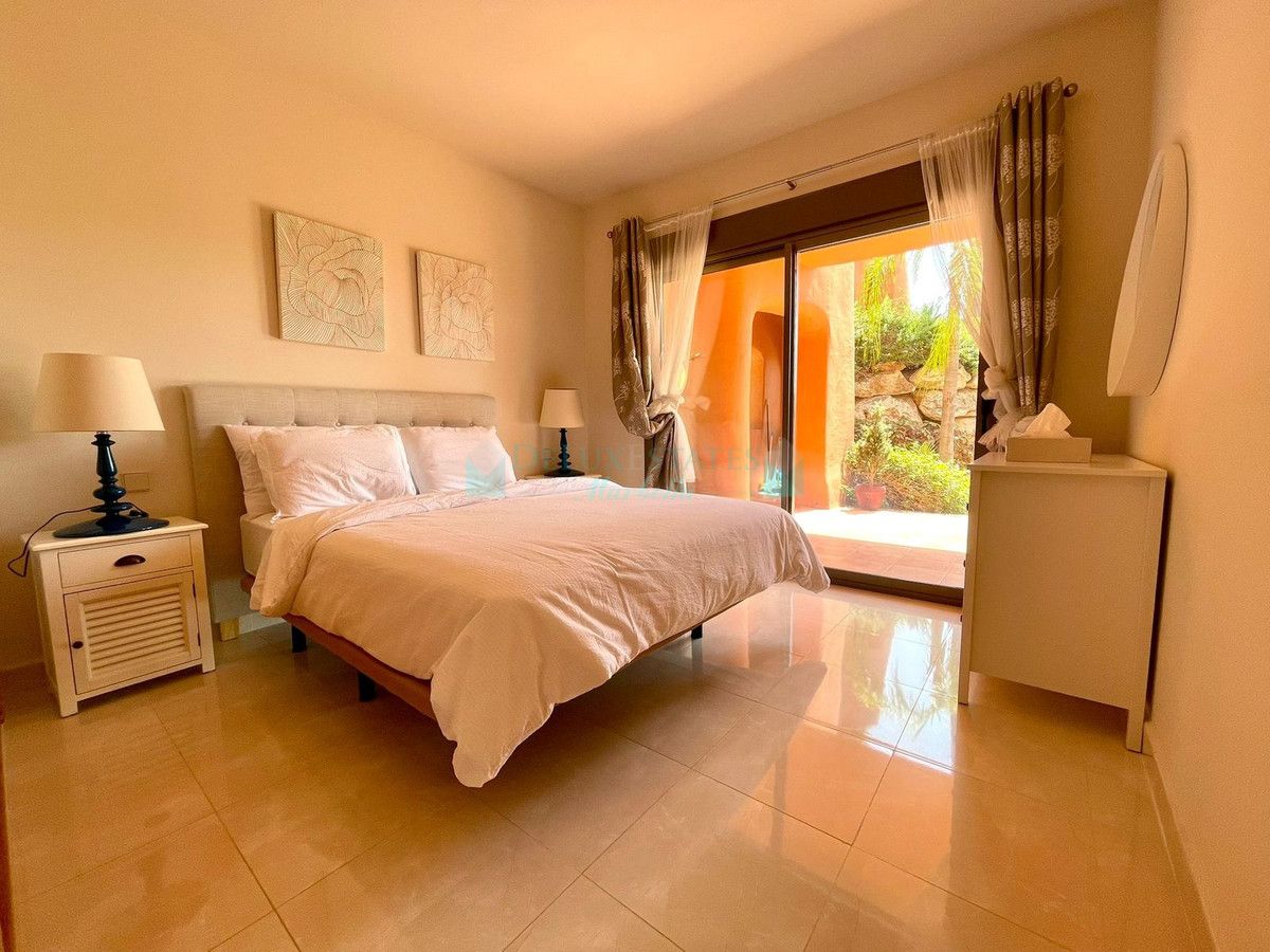 Apartamento Planta Baja en venta en New Golden Mile, Estepona