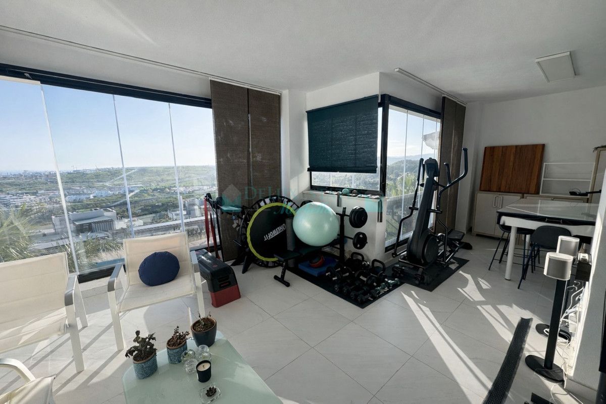 Apartamento en venta en Estepona