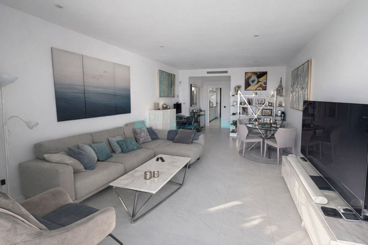 Apartamento en venta en Estepona