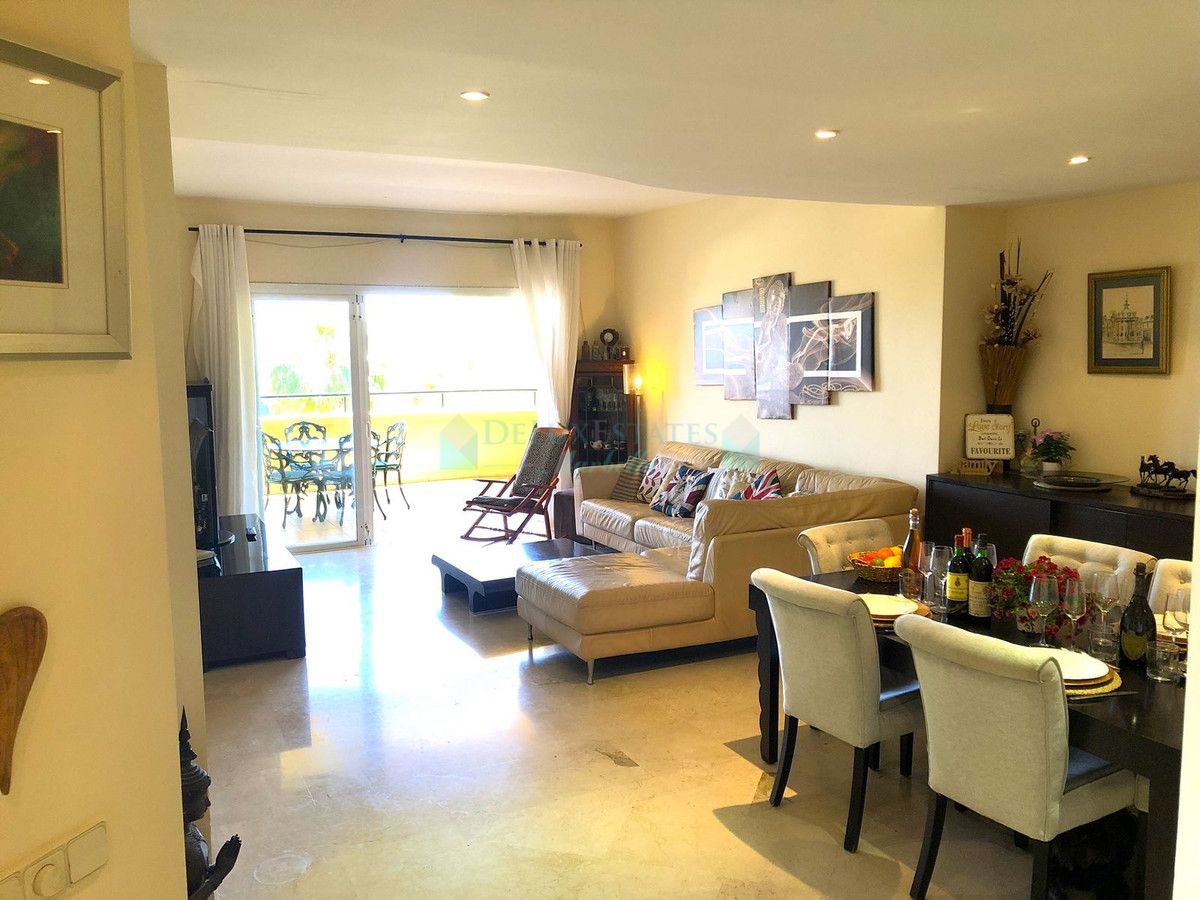 Apartment for sale in Elviria, Marbella East