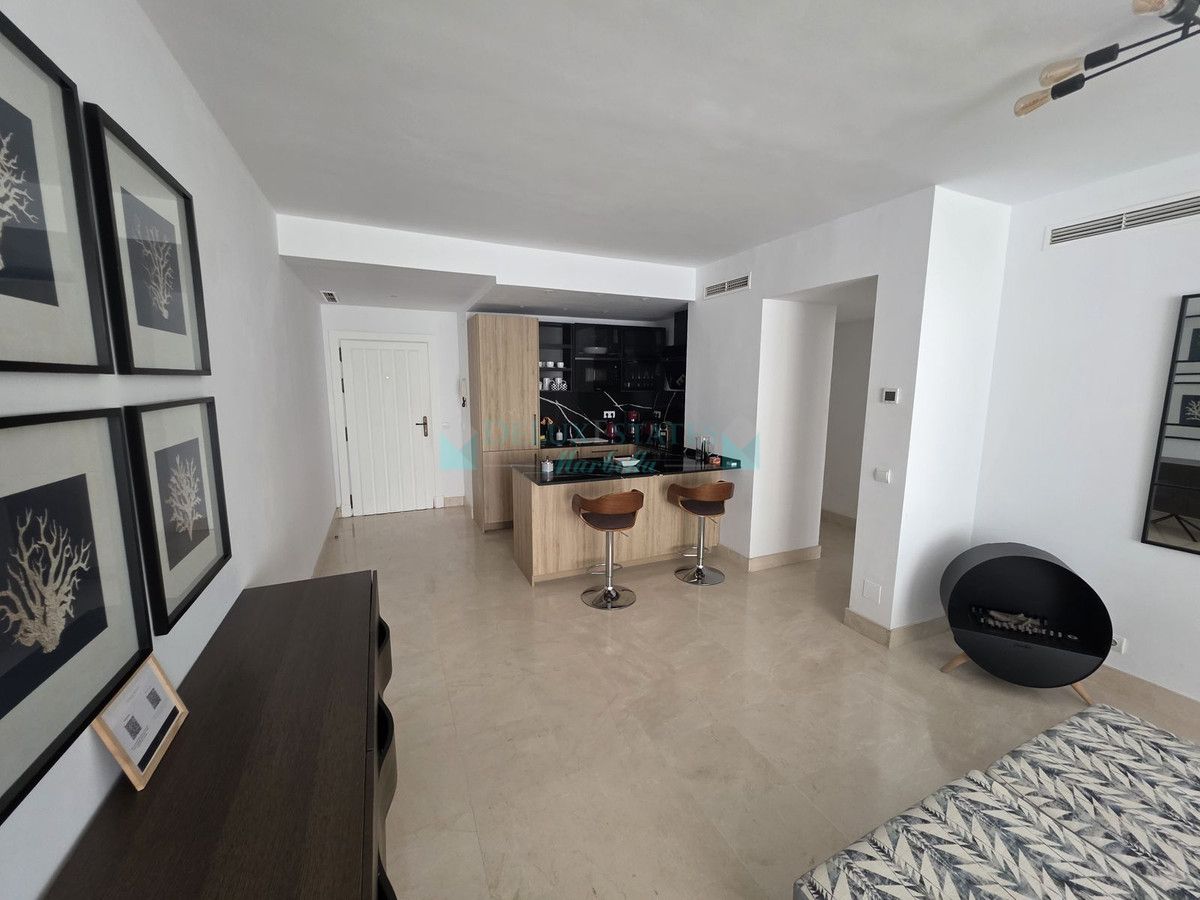 Apartment for rent in Nueva Andalucia
