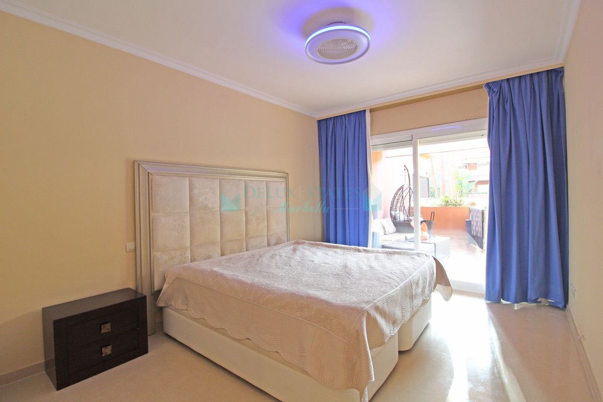 Ground Floor Apartment for sale in Marbella - Puerto Banus