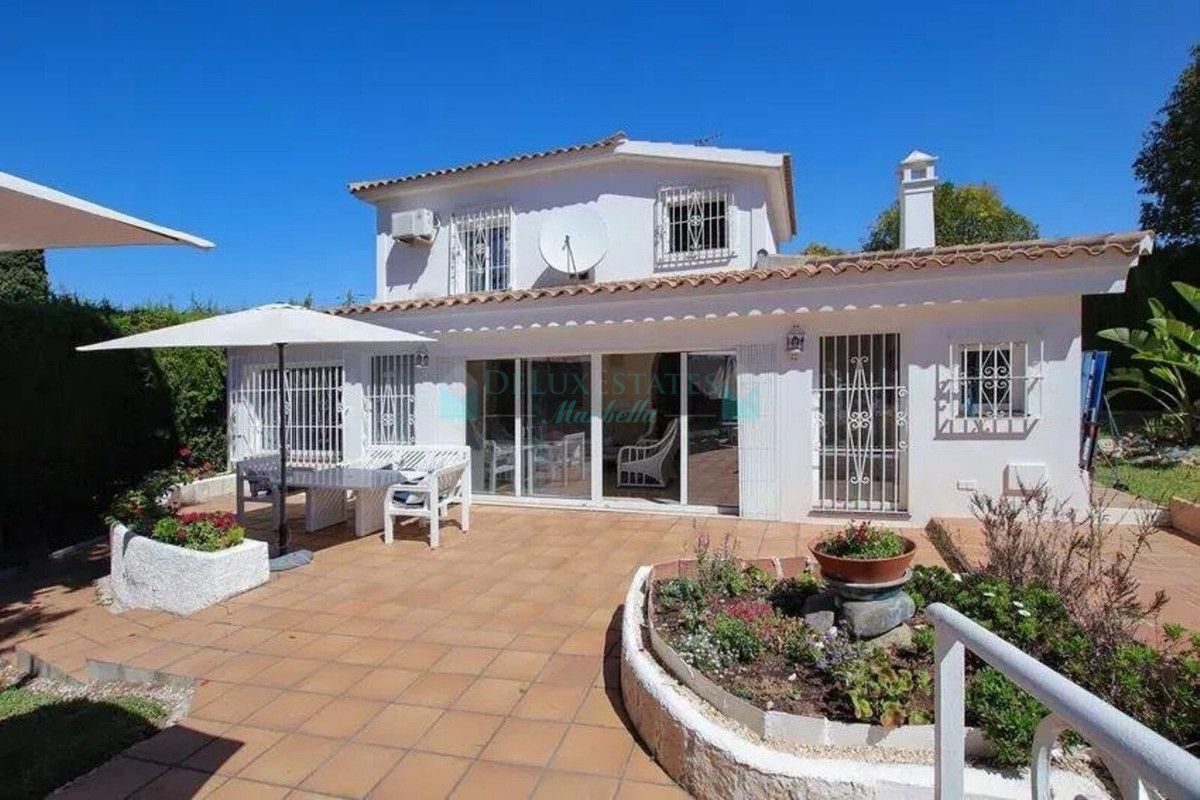 Villa for sale in San Pedro de Alcantara