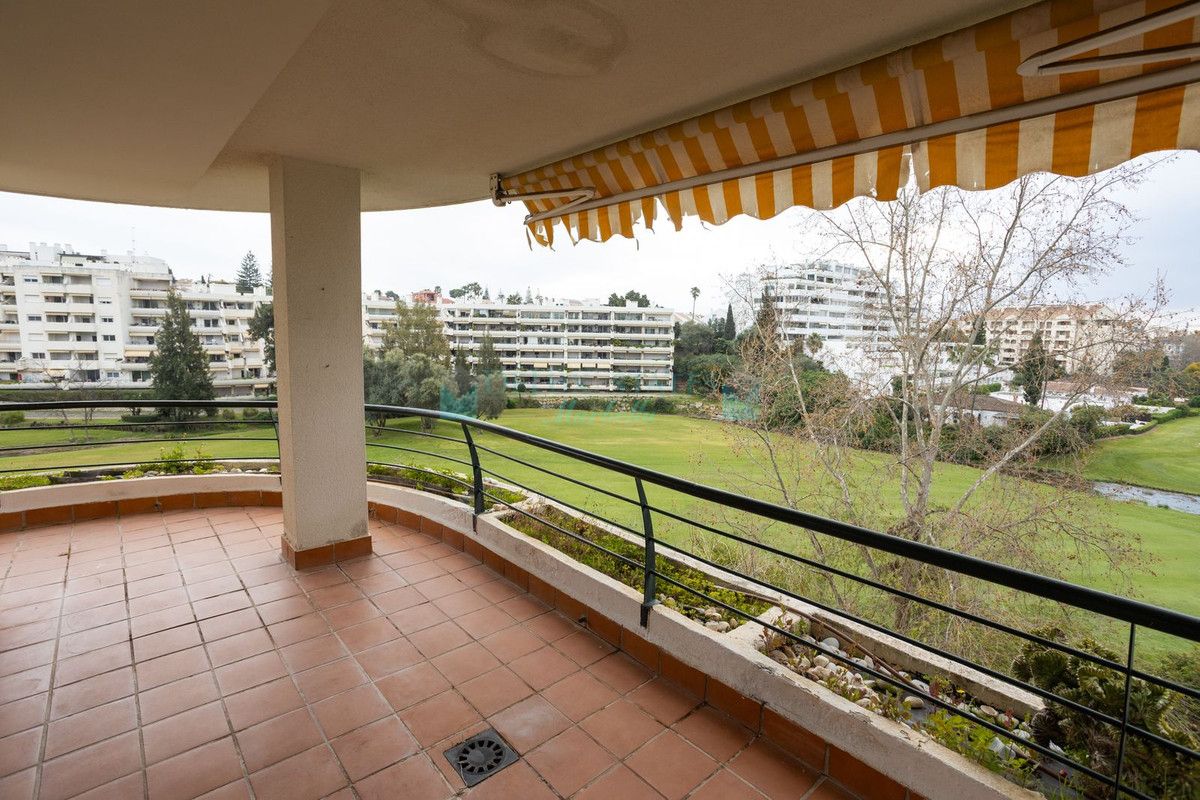 Apartamento en venta en Guadalmina Alta, San Pedro de Alcantara