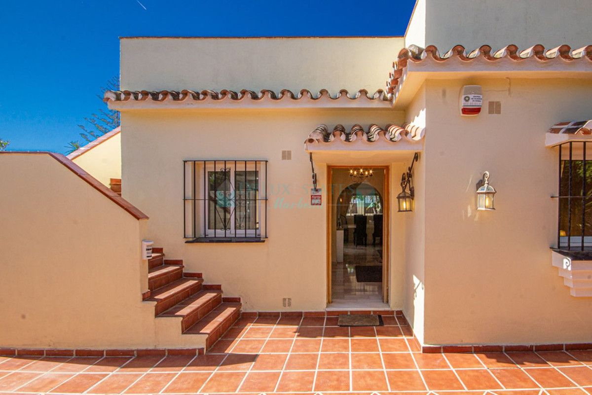 Villa en venta en Marbesa, Marbella Este