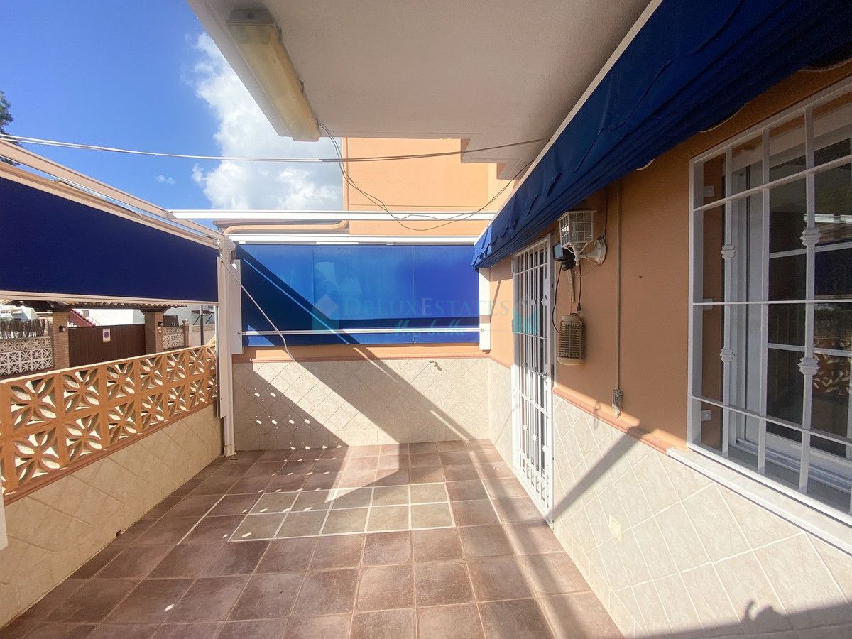 Town House for sale in Costabella, Marbella East