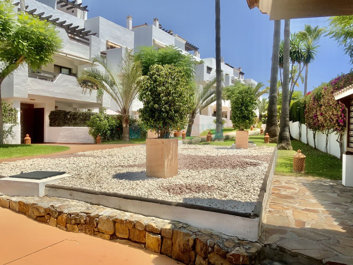 Apartamento Planta Baja en venta en Costalita, Estepona