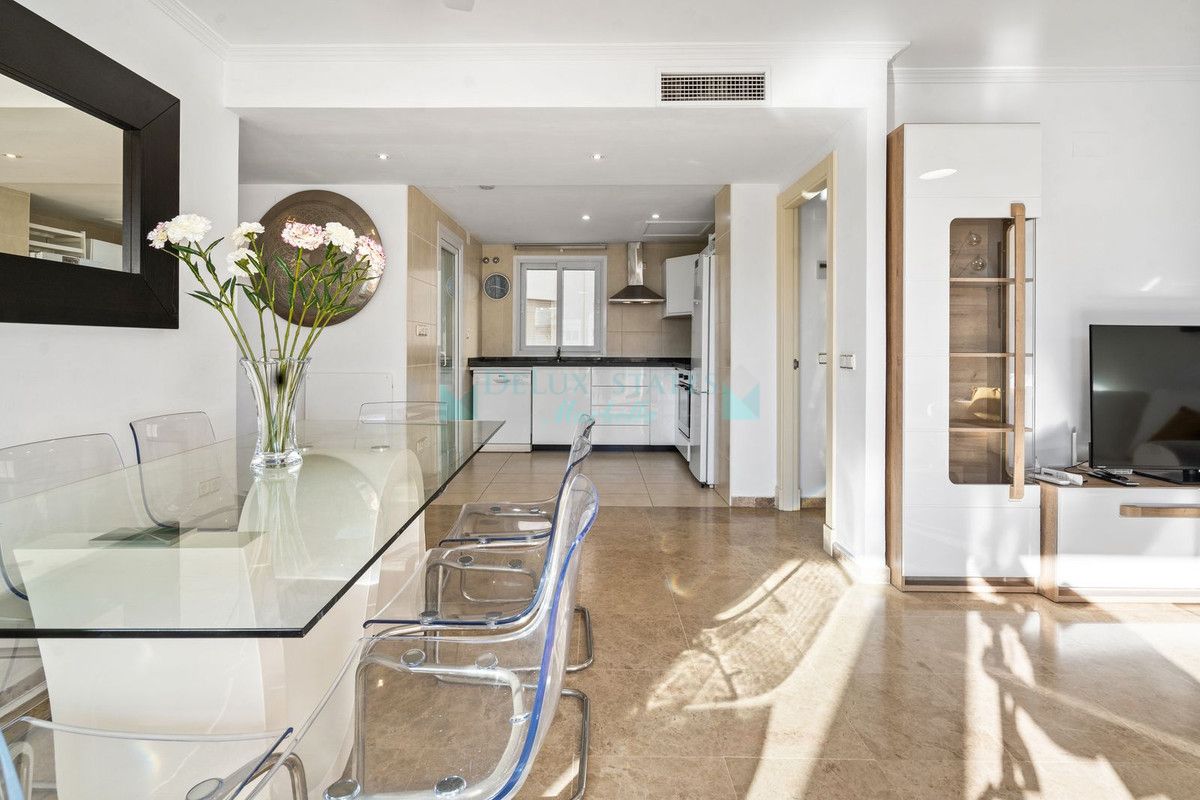 Apartment for sale in Estepona