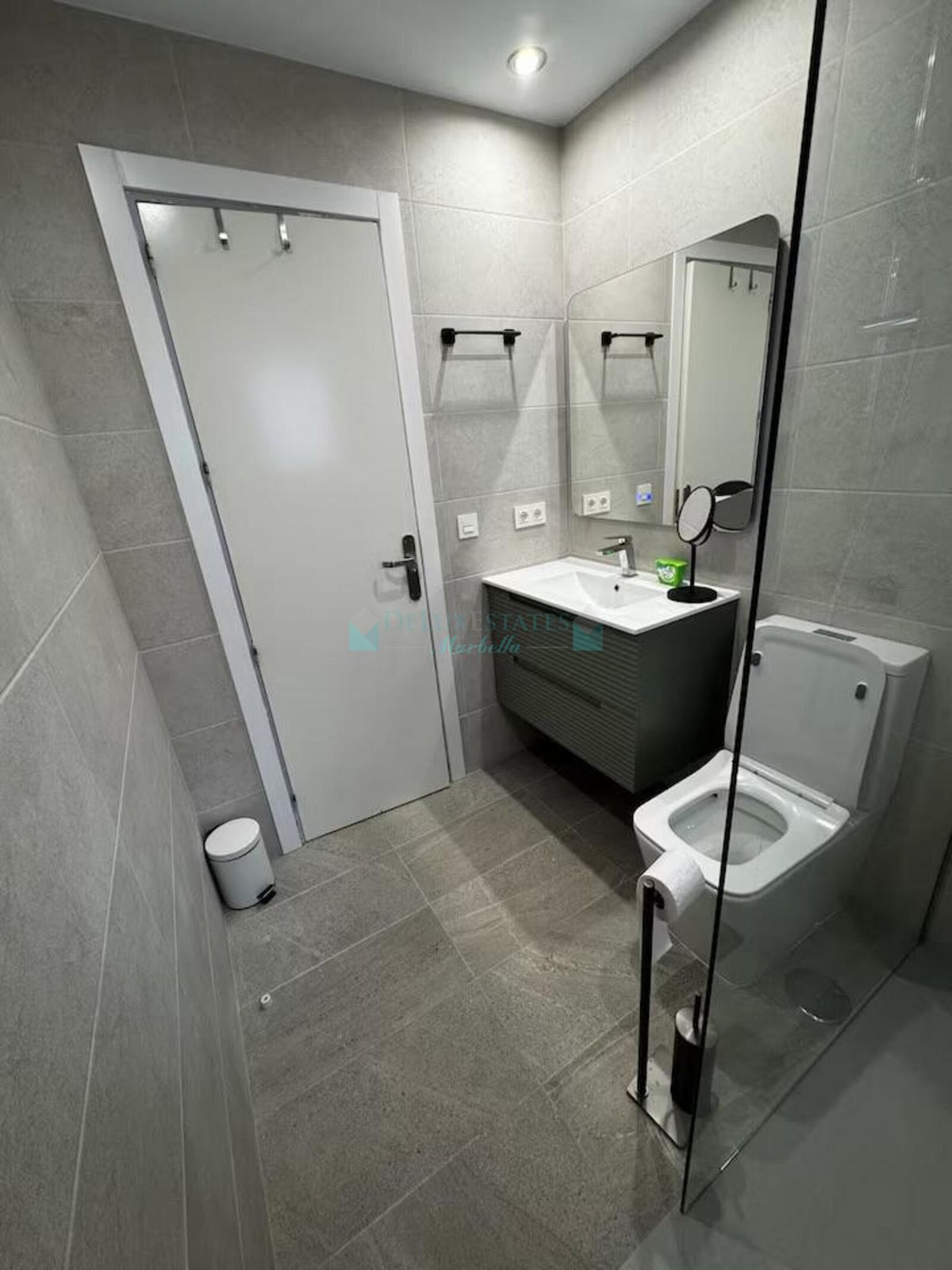 Ground Floor Apartment for sale in Aloha, Nueva Andalucia