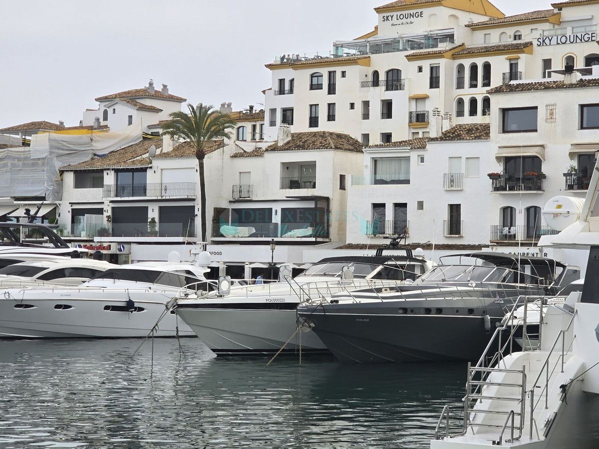 Mooring for sale in Marbella - Puerto Banus