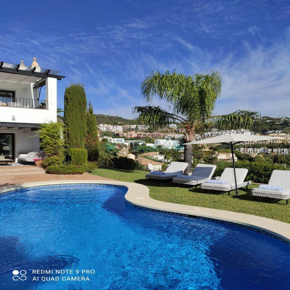 Villa en alquiler en Benahavis