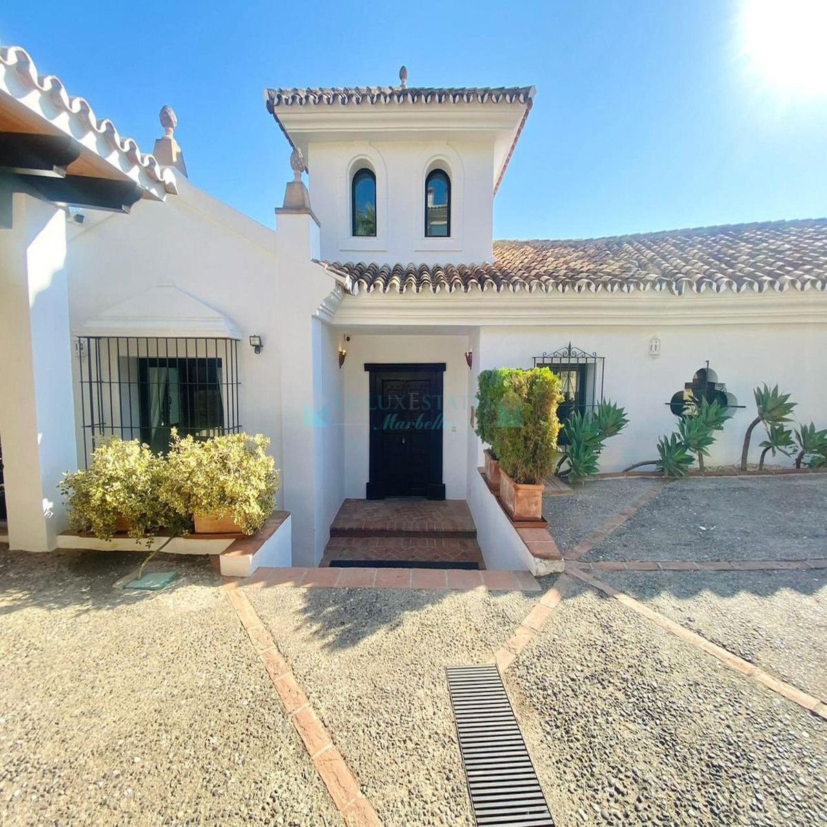 Villa en alquiler en Benahavis