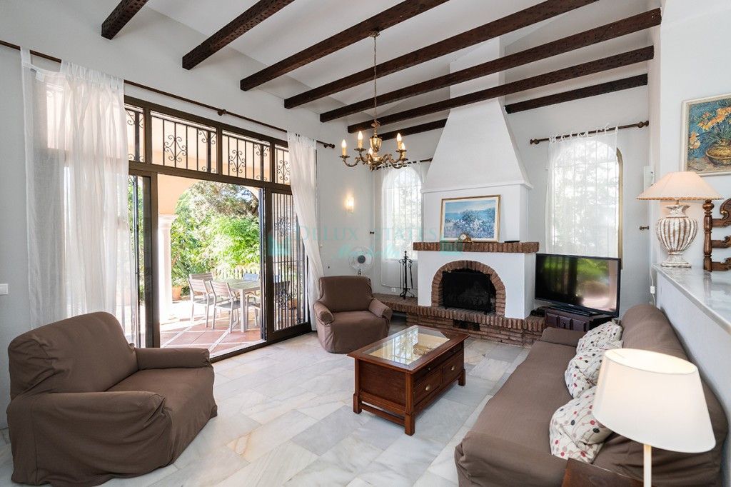 Villa for sale in Marbesa, Marbella East