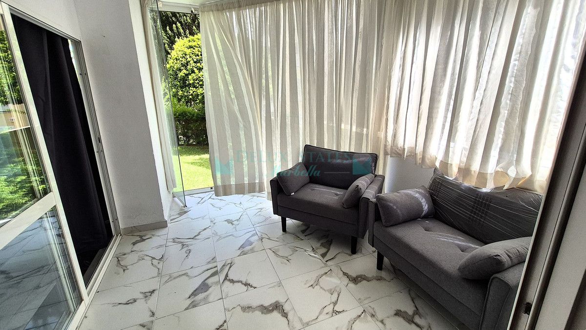 Ground Floor Apartment for sale in Bahia de Marbella, Marbella East