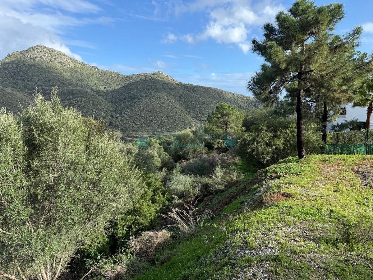 Residential Plot for sale in Benahavis