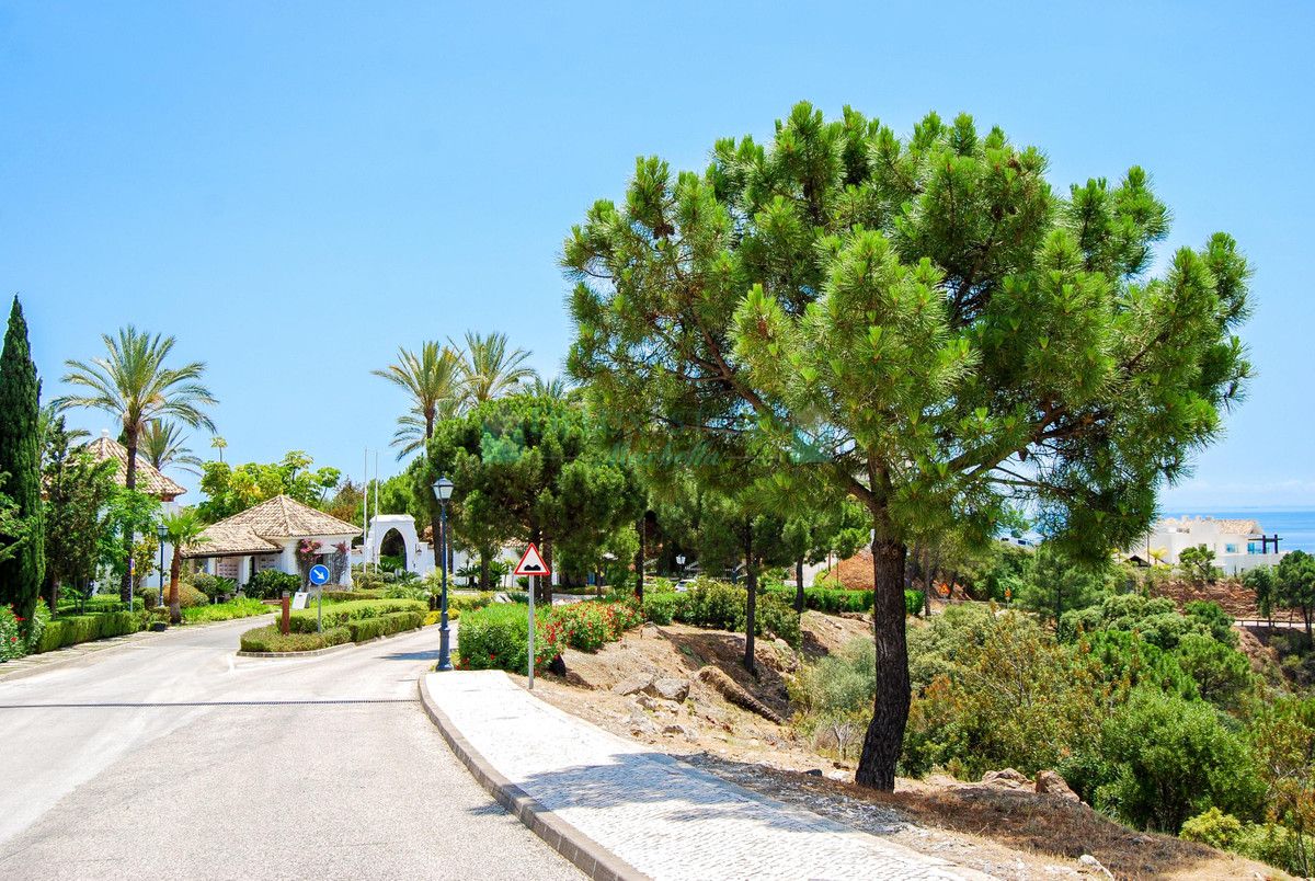 Residential Plot for sale in Benahavis