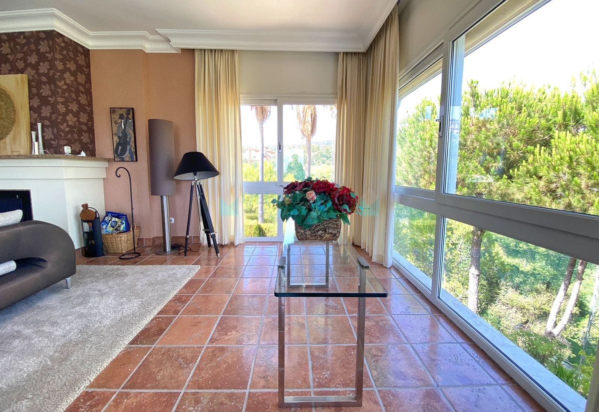 Villa en venta en Elviria, Marbella Este