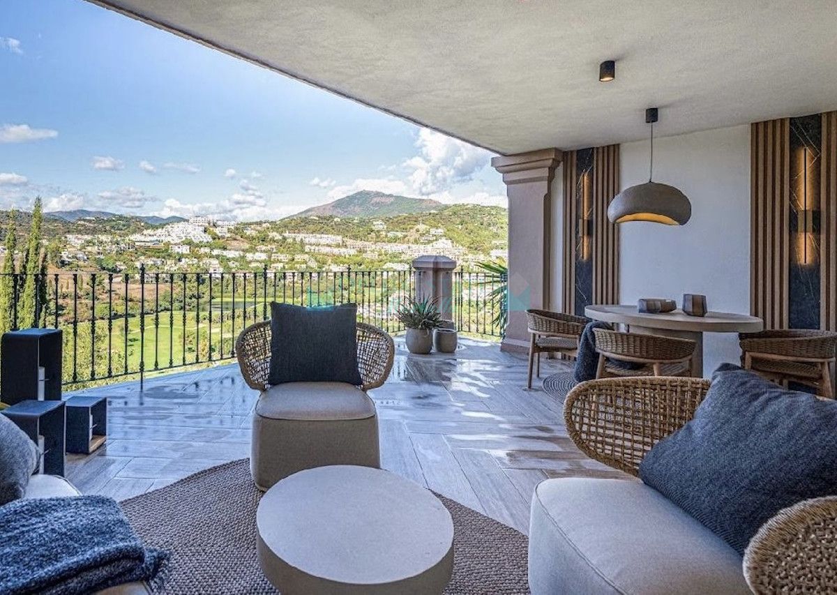 Town House for sale in Benahavis