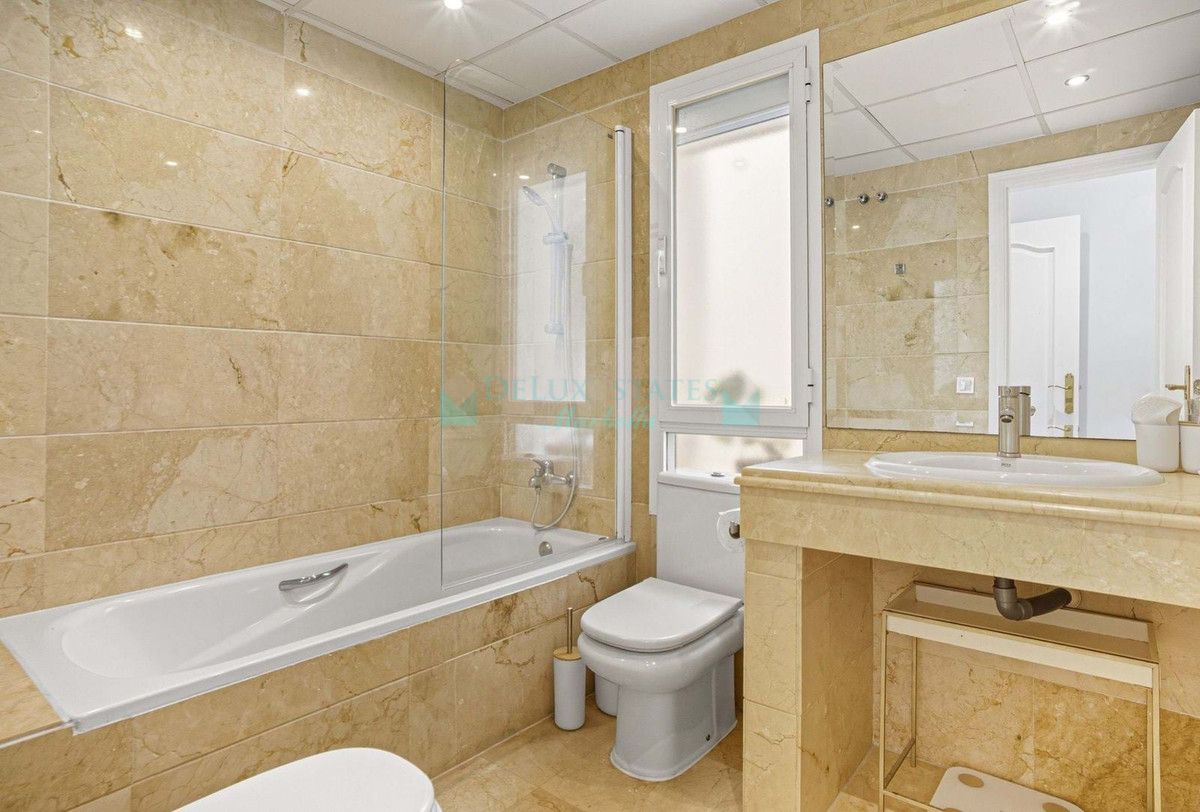 Apartamento Planta Baja en alquiler en Nueva Andalucia