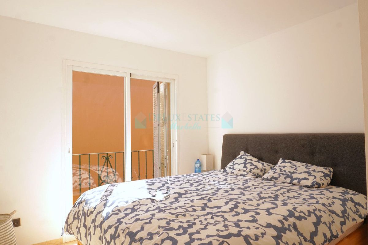 Town House for sale in Nueva Andalucia