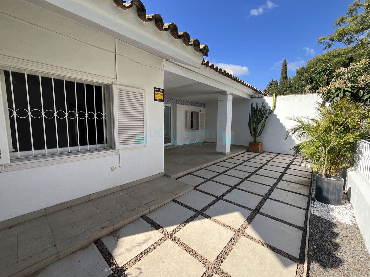 Adosado en venta en Marbella