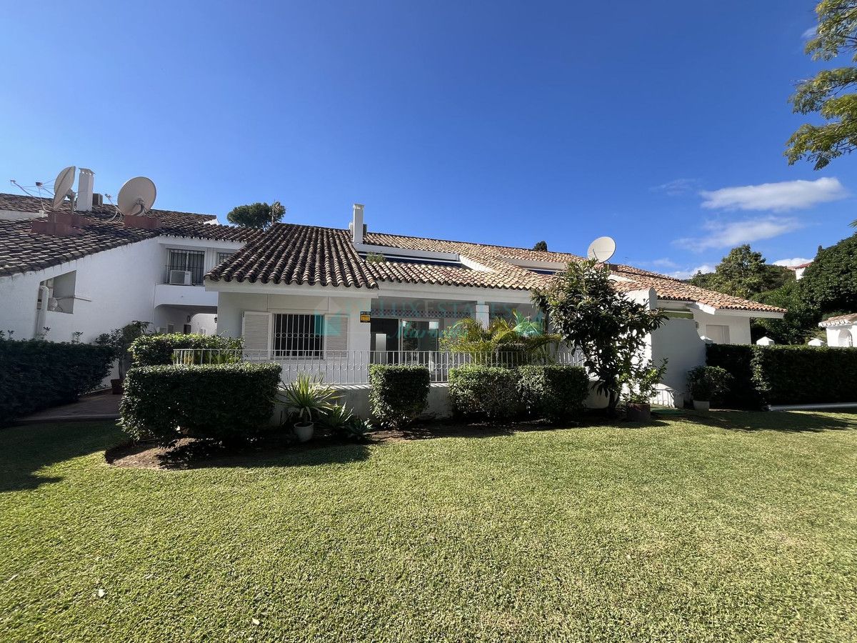 Adosado en venta en Marbella