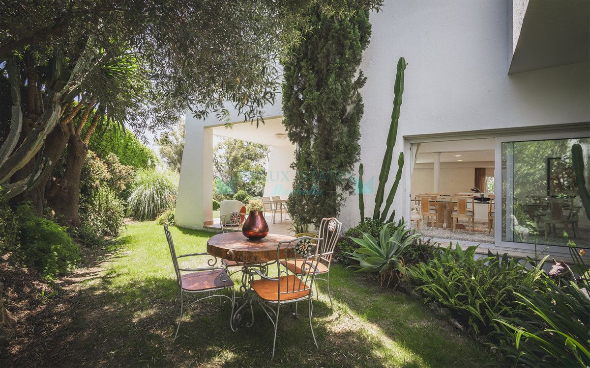 Villa en alquiler en Nueva Andalucia