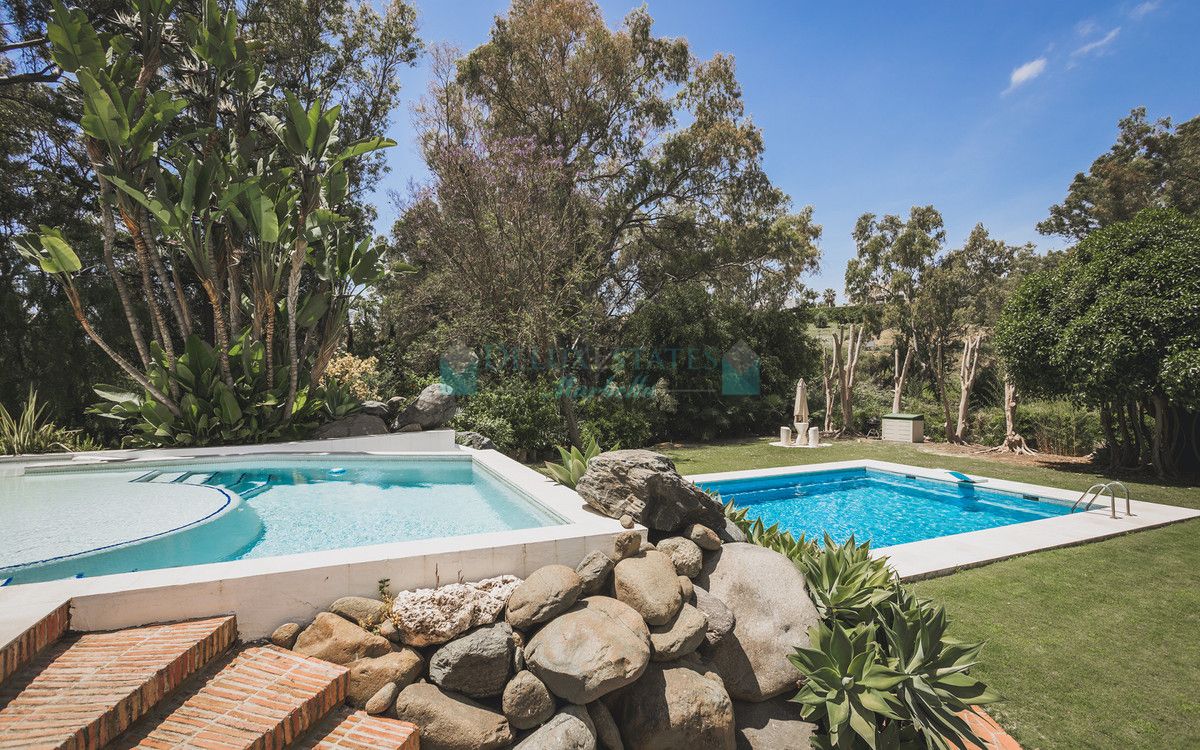 Villa en alquiler en Nueva Andalucia