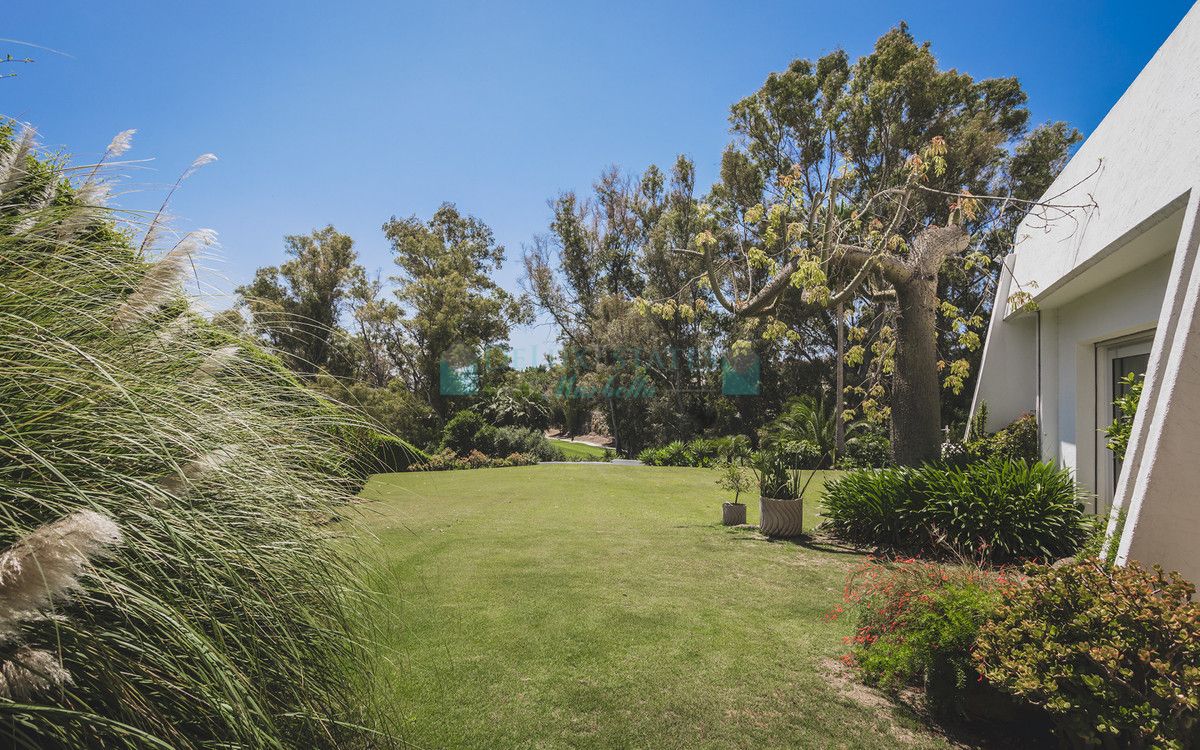 Villa en alquiler en Nueva Andalucia