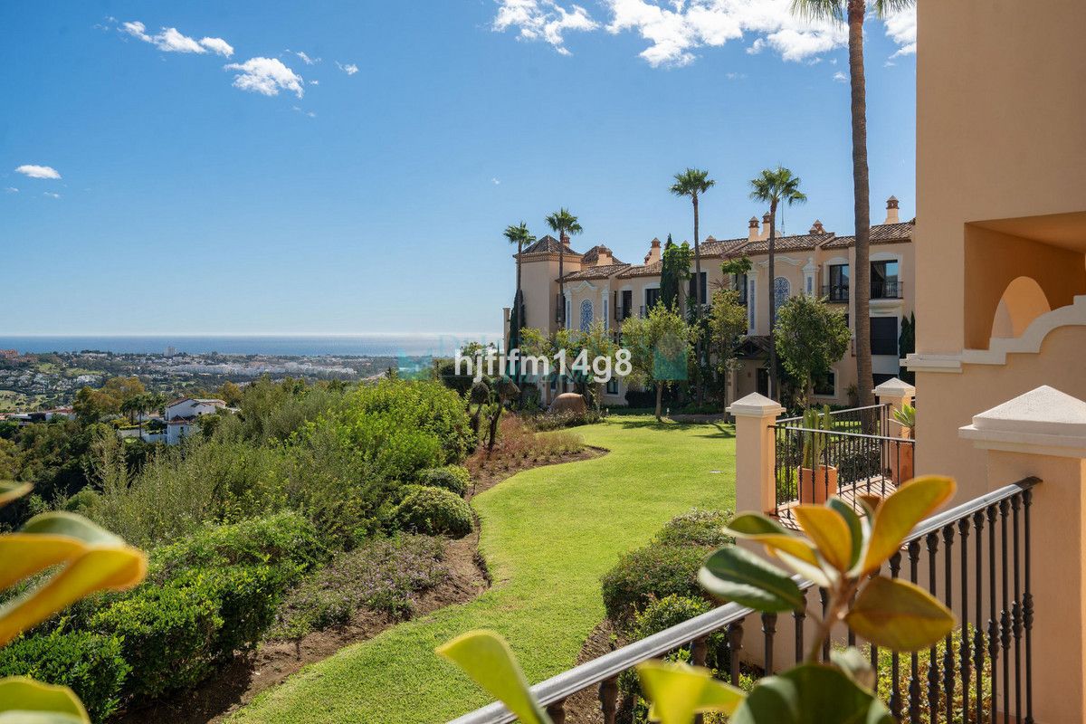 Apartamento Planta Baja en venta en Benahavis