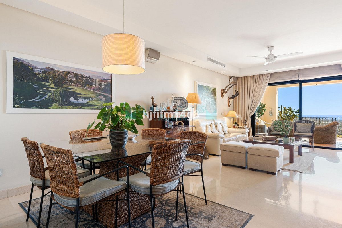 Apartamento Planta Baja en venta en Benahavis