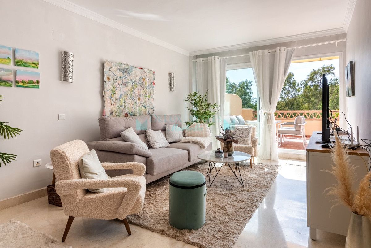 Apartment for sale in Elviria, Marbella East