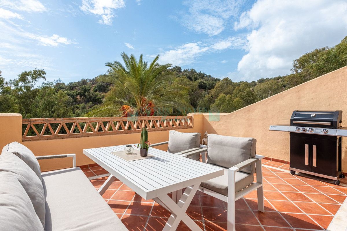 Apartment for sale in Elviria, Marbella East