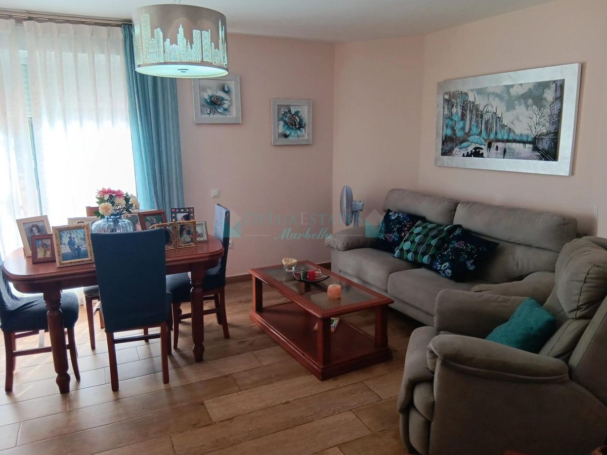 Apartment for sale in Estepona