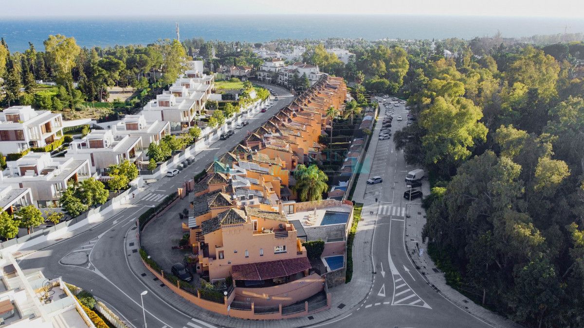 Town House for rent in Marbella Golden Mile