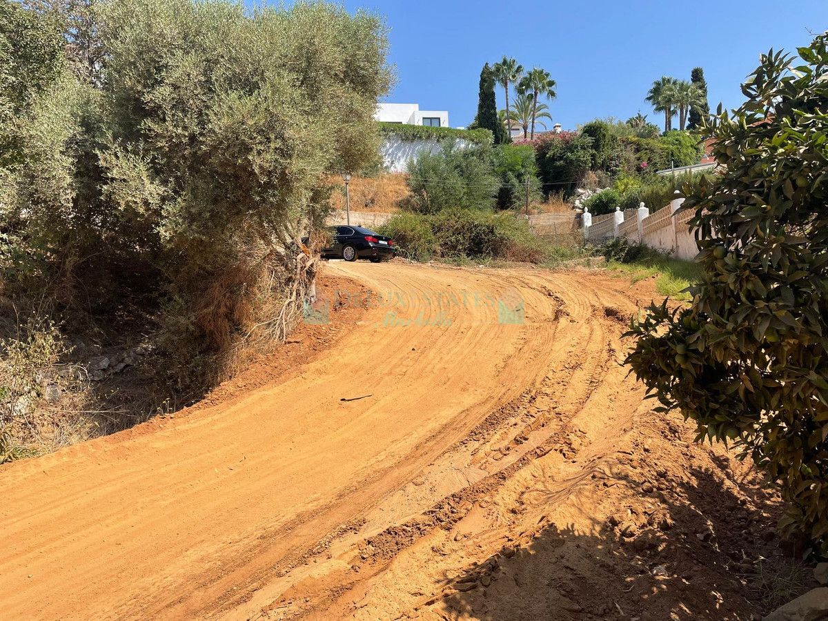 Parcela Residencial en venta en El Rosario, Marbella Este