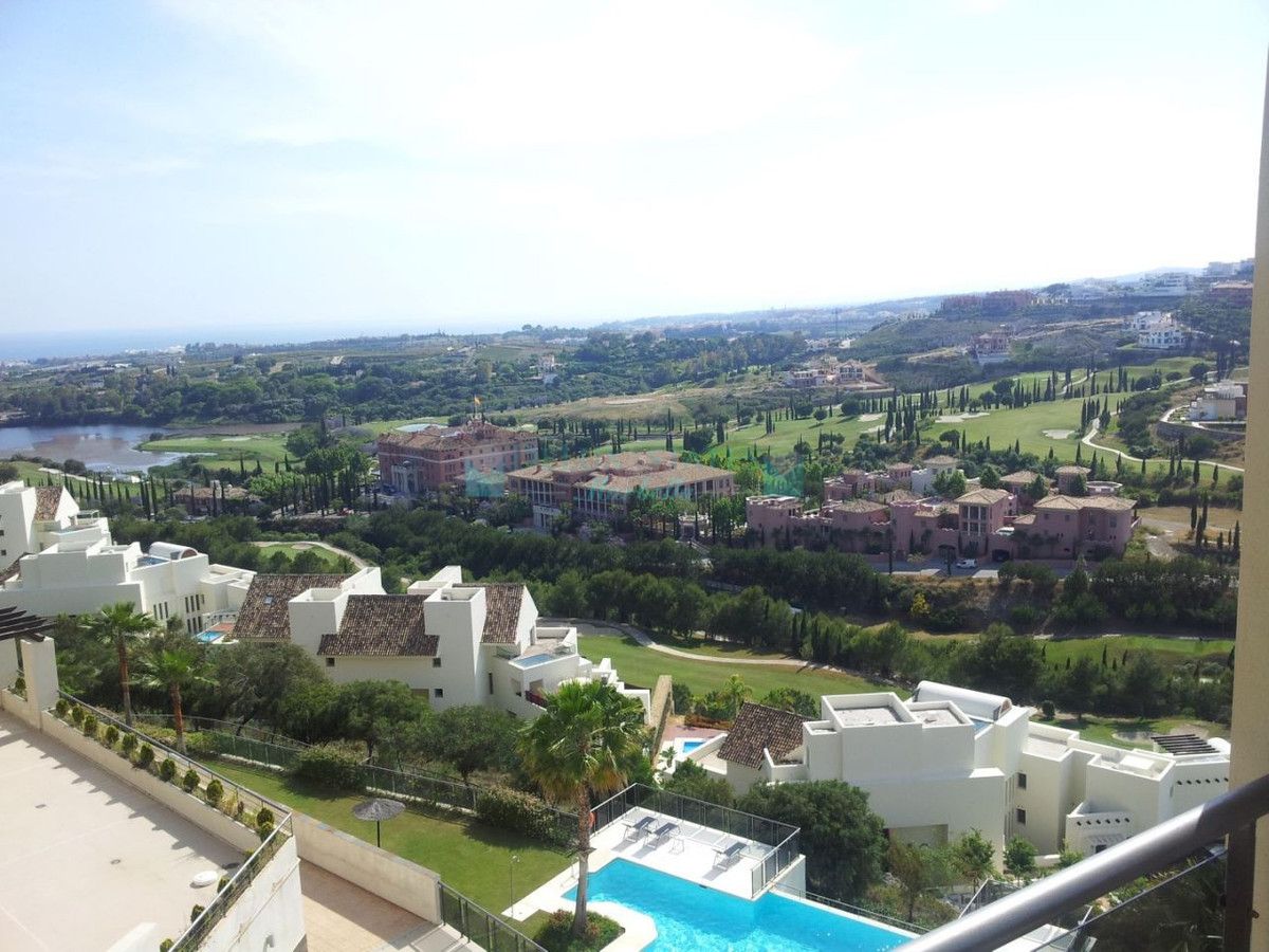 Apartamento en venta en Benahavis