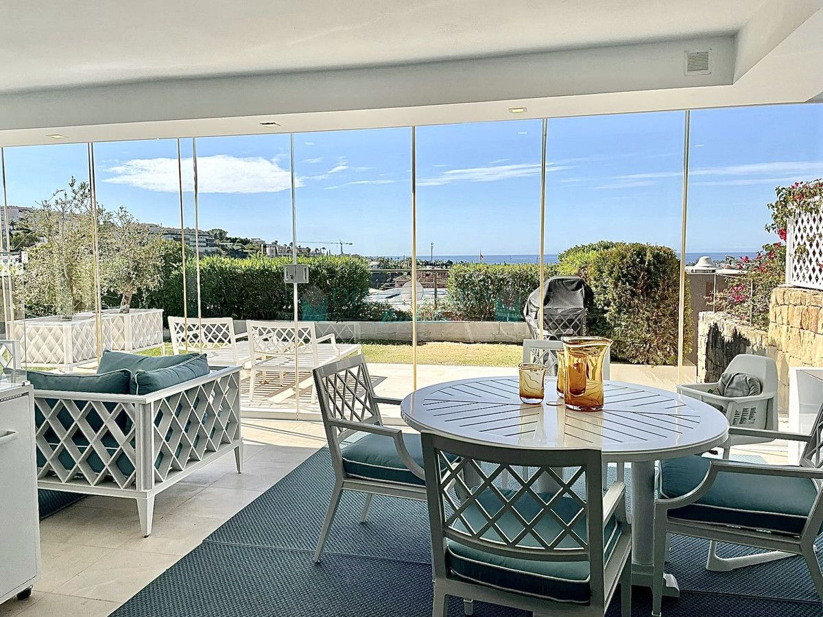 Ground Floor Apartment for sale in Los Flamingos, Benahavis