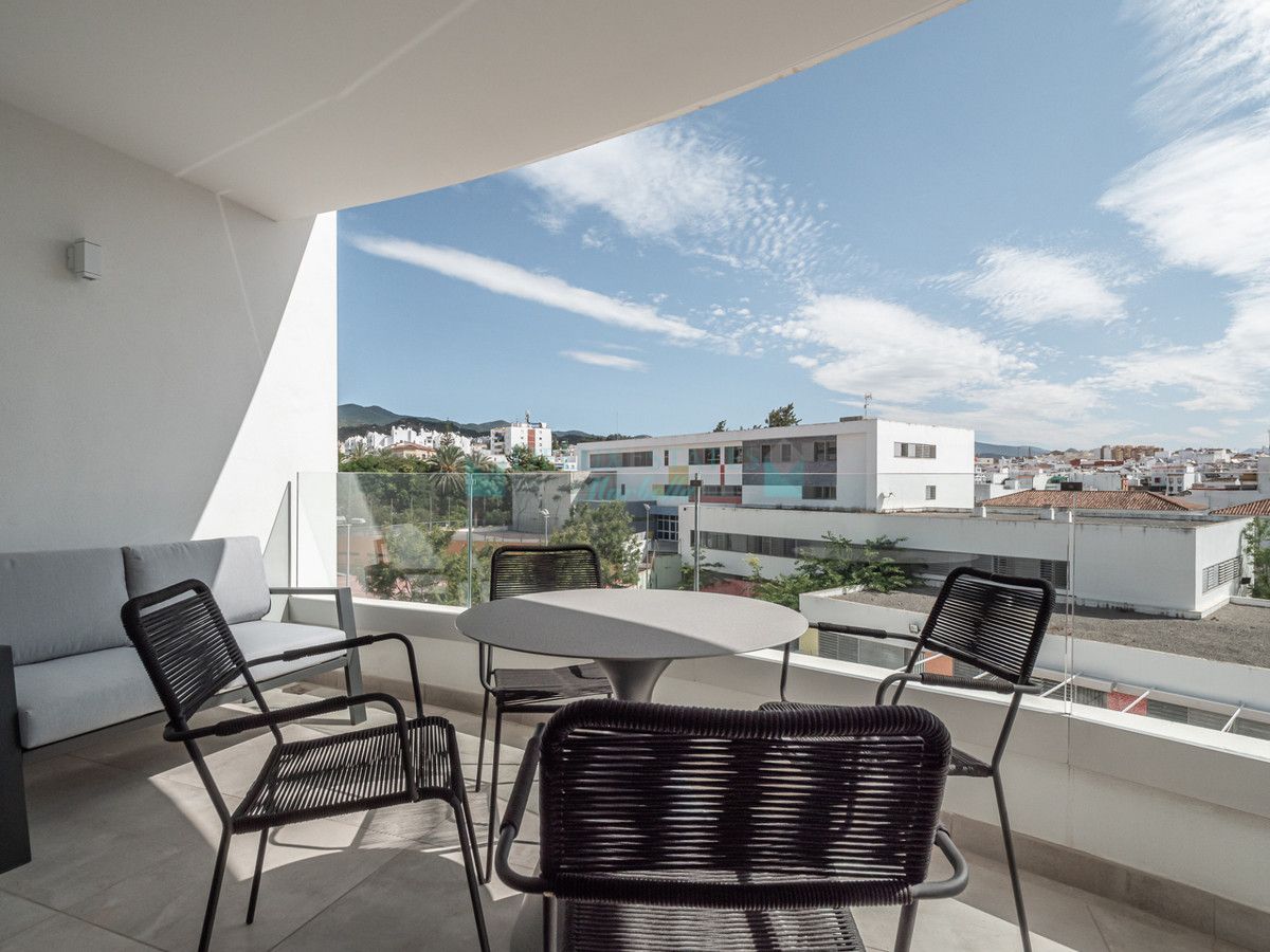 Apartamento en venta en Estepona