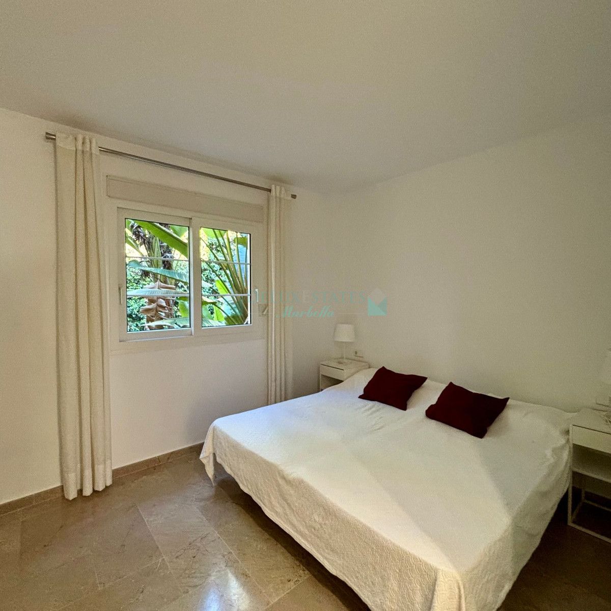 Apartment for rent in Nueva Andalucia